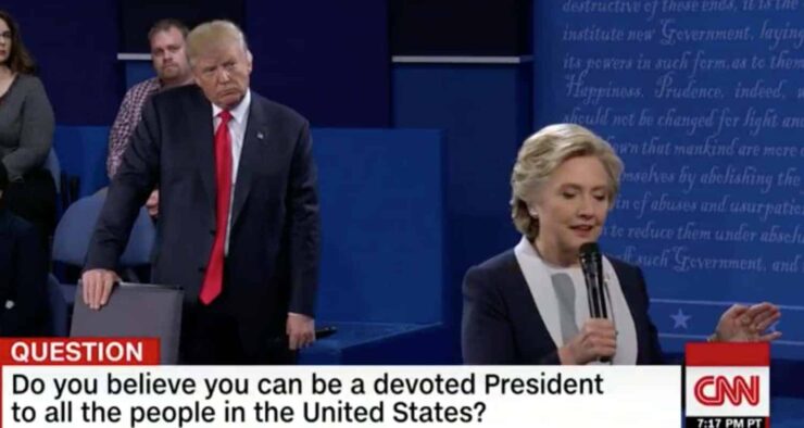 Trump gikk av hengslene, selvsagt - vi fulgte hvert minutt av nattas debatt