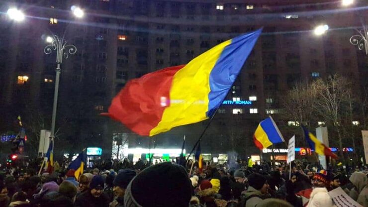 Innvandringsmotstand i Europa, oljeplattformer i hundreårsperspektiv og full krise i Romania (nyhetsbrev)