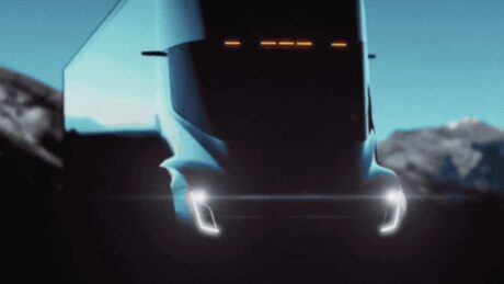 Dette må til for at Teslas lastebil skal fungere i Norge