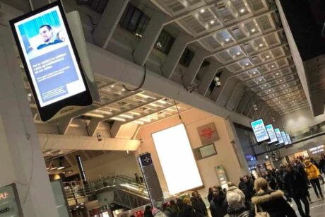 Reklamegigant la skremselspropaganda om mobilstråling på 355 norske lystavler: «Her glapp det fullstendig»