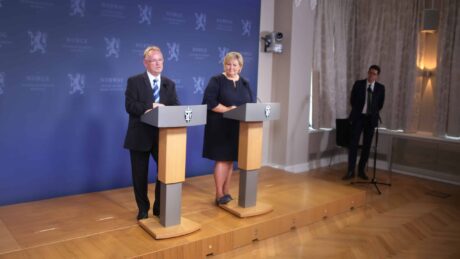 Kommentar: Om «blodtørstige journalister», «rikets sikkerhet» og Erna Solberg