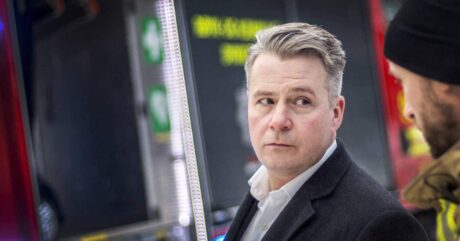 «Komplett uakseptabelt»: Varsler Frp-oppgjør etter kutt i støtten til HRS