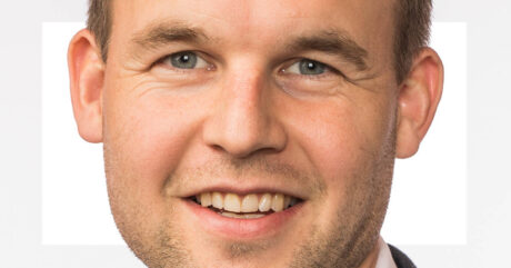 9 punkter: KrF-Ropstad om «nullvisjon» for abort, adopsjon som alternativ og kvinners rettigheter