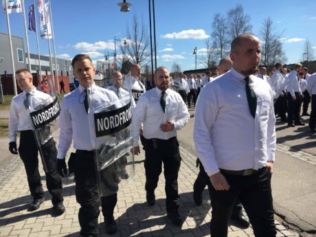 Norske Haakon Forwald en av lederne i ny nazi-organisasjon – dette betyr splittelsen i «Den nordiske motstandsbevegelsen»