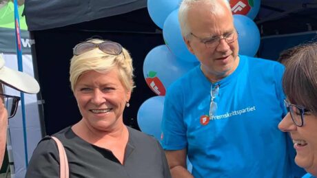 Frp-politikere i Arendal tok SIAN i forsvar også etter rasismetiltale: «Saklig debatt»