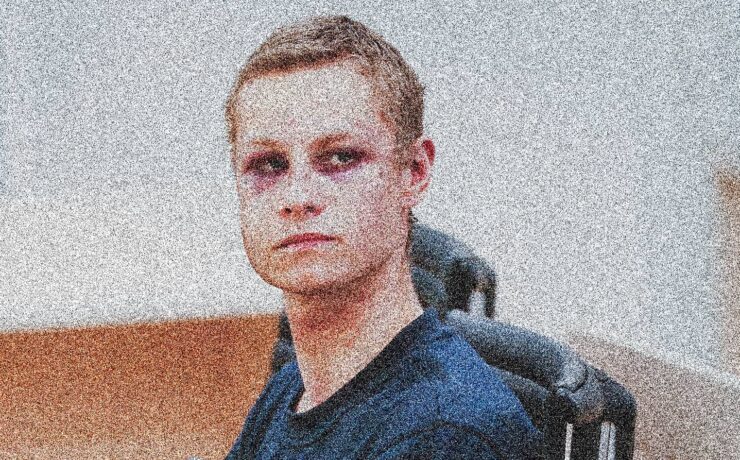 «Jeg hater jøder»: Manshaus chattet med venner om antisemittiske konspirasjonsteorier