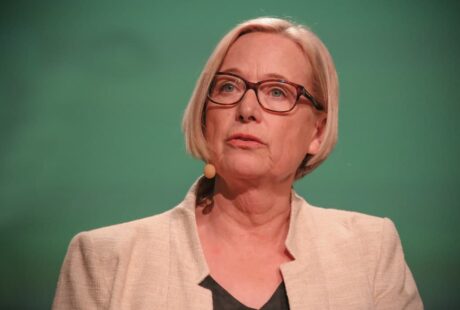 Nyhetsbrev 3. mai: Senterpartiet fristiller i abortsaken
