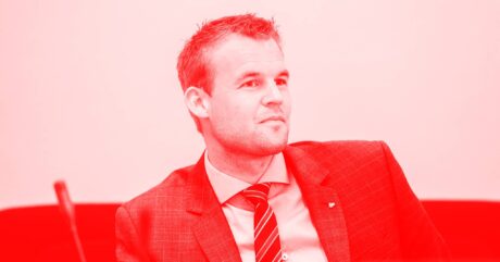 Nyhetsbrev 2. juli: Ropstad lover at homoterapi-kompromiss ikke skal gå på bekostning av trosfriheten