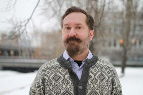 – Konspirasjonsteorier er en fare for demokratiet