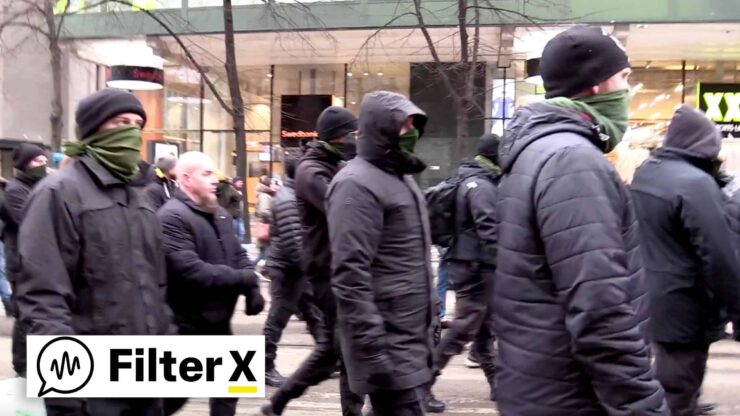 DNM-nazister troppet opp i stor koronademo i Stockholm