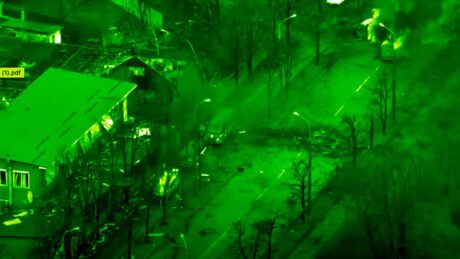 Slaget om Donbas: Russland angriper langs 480 kilometer lang front