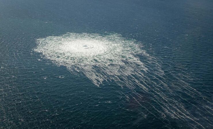 Krisestab i Danmark og Sverige etter mystiske gasslekkasjer i havet