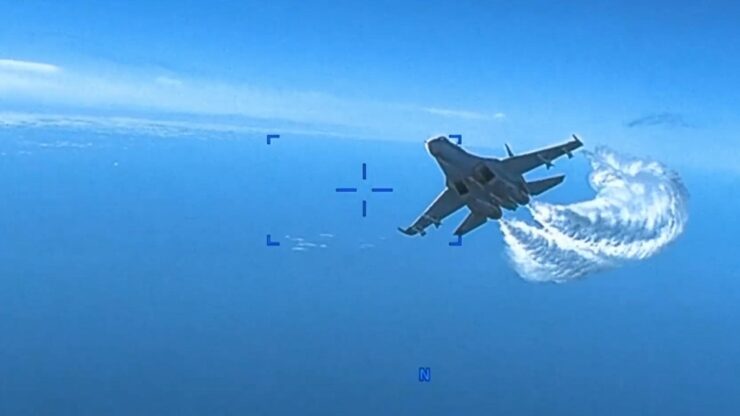 Video viser drone- og jagerflyhendelsen i Svartehavet