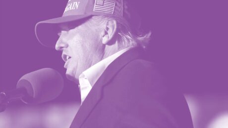 Trump får tiltalen i kveld – sliter med advokat-trøbbel