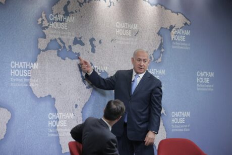 Netanyahu måtte beklage kritikk av sikkerhetstjenesten