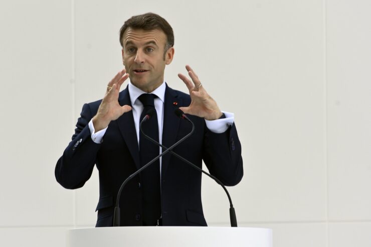 Macron sier Frankrikes nye innvandringspolitikk er «skjoldet vi har manglet»