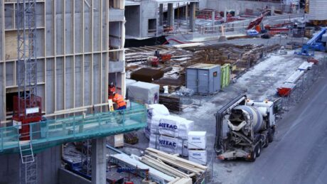 Energi-effektivisering istedet for vindturbiner – for godt til å være sant?