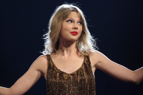 En av fem i USA tror på Taylor Swift-konspi