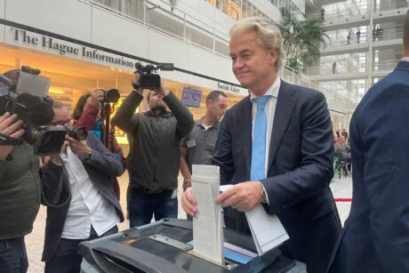Nederlands nye regjering vil be EU om krise-unntak fra asylpolitikken