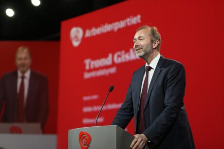 «Dyp krise»: Sterke reaksjoner på maktkamp og renkespill i Arbeiderpartiet