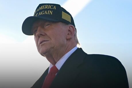 Putin hyller «mandig» Trump, gratulerer med valgseier – Trofast Trump-medarbeider blir stabssjef