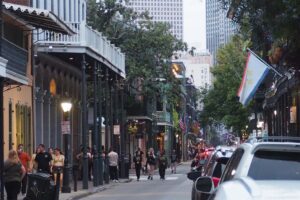 15 drept i bil- og skyteangrepet i New Orleans – gjerningspersonen sverget troskap til IS