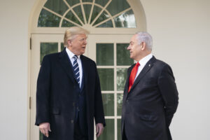 Kaffe: Trump utelukker ikke å sende soldater til Gaza