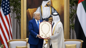 Trumps salg av strategiske teknologier til autokrater i Gulfen bekymrer utenrikspolitiske eksperter