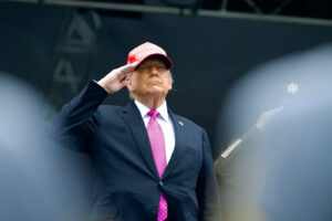 Trump-administrasjonen skal ha besluttet å angripe det den kaller militære installasjoner i Venezuela
