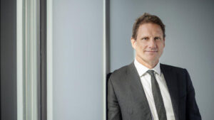 Flere reagerer på at Wikborg Rein-partner Mads Magnussen blir direktør i Konkurransetilsynet