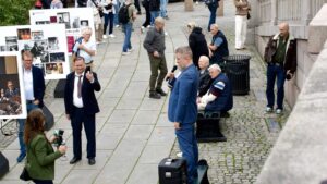 Partileder fra Konservativt stilte på høyreradikal Charlie Kirk-markering