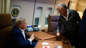 Trumps Kreml-utsending tipset russerne om hvordan man får USAs president med på en avtale som koster Ukraina landområder