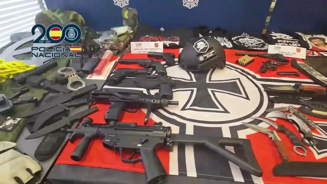 Filter X: Nazistgruppe tatt med våpen og nazi-propaganda i Spania 