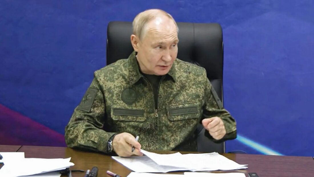 Vladimir Putin under møtet med den russiske generalstaben. Foto: Russian Presidential Press Service