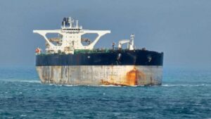 USA har tatt kontroll over oljetanker i Nord-Atlanteren – Moskva skal ha sendt ubåt