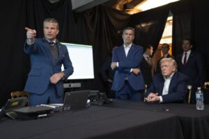 Danmark frykter Grønland blir neste offer for USAs kanonbåtdiplomati – Demokrati-jubelen stilnet – Maduro ført til rettssal i New York