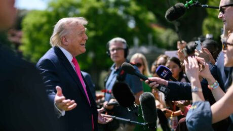 Trump med ensidig kunngjøring: Forlenger våpenhvilen – «Et triks for å vinne tid», advarer Iran