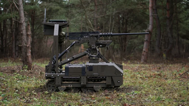 «Roboter blør ikke»: Nå inntar hjuldrevne bakkeroboter slagmarken i Ukraina